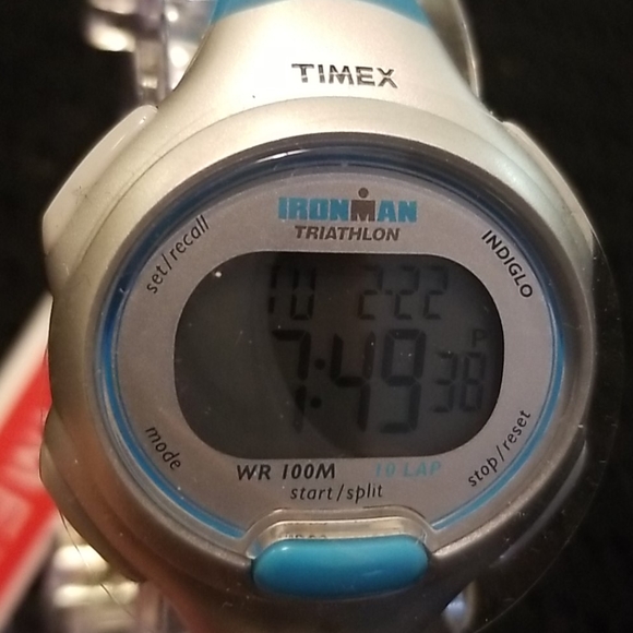 TIMEX Women's Ironman digital watch - Picture 2 of 3